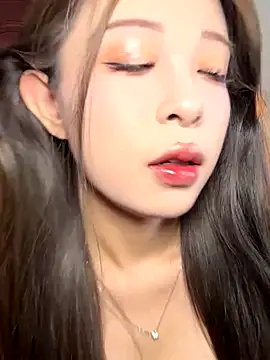 tuanzi125216 online show from 11.03.25