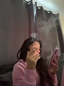 naughtybella05 online show from 11.30.25