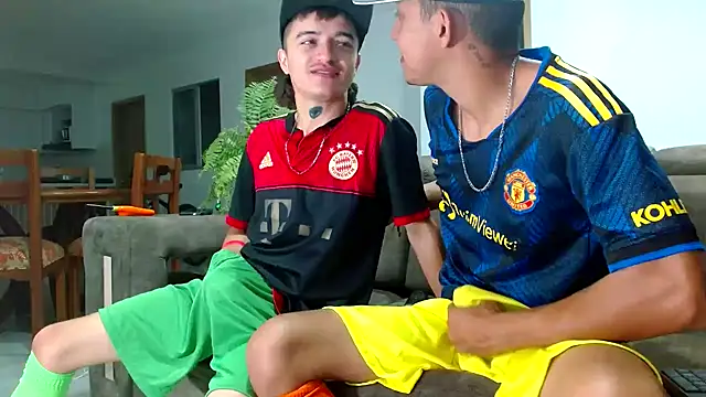 skinny23cm online show from 12.28.24