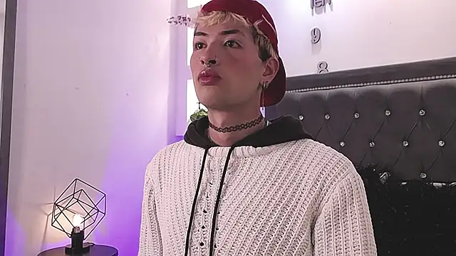 OzorioDany online show from 09.15.25