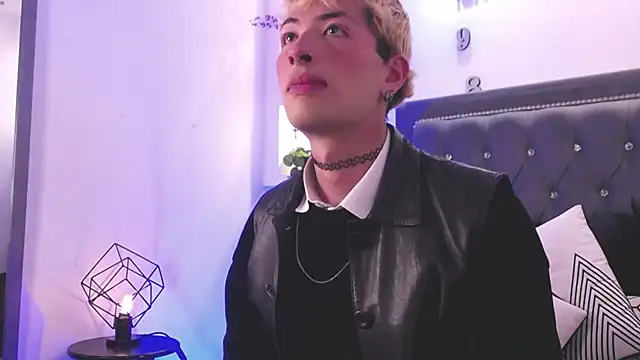 OzorioDany online show from 09.18.25