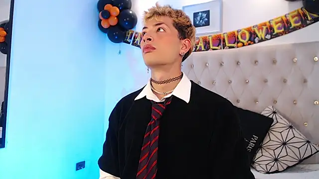 OzorioDany online show from 10.09.25