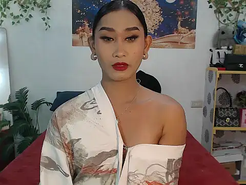 Snapshot of youarea_dreamer chatting on 05.27.26 youarea dreamer online show from 05.27.26