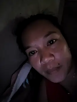 Snapshot of celestine_22 chatting on 10.19.25 celestine 22 online show from 10.19.25