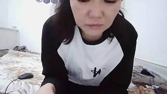 sakuradelreina online show from 01.16.26