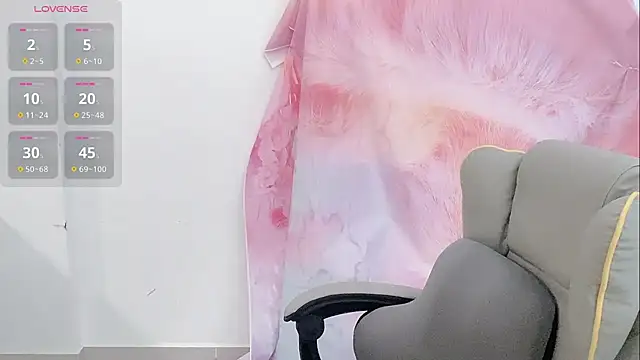 Crush-7ii online show from 09.20.25