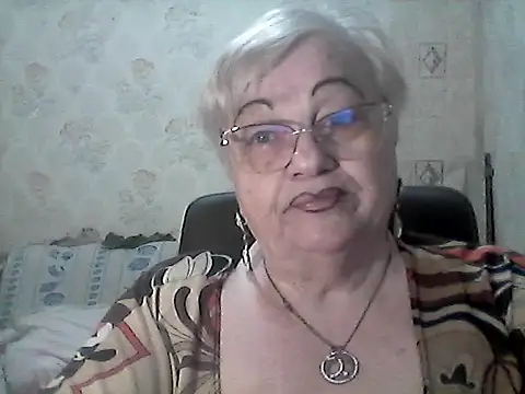 Snapshot of NatalieNorth chatting on 04.18.26 NatalieNorth online show from 04.18.26
