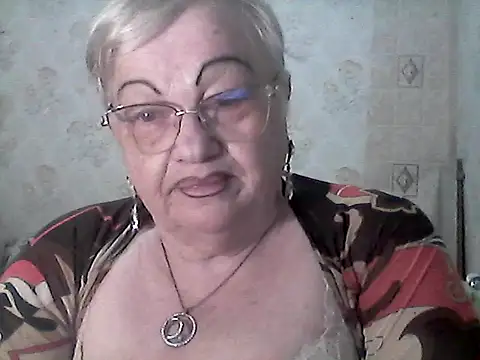 Snapshot of NatalieNorth chatting on 05.13.26 NatalieNorth online show from 05.13.26