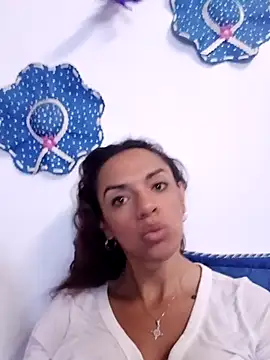 MeganRhyder online show from 12.04.25