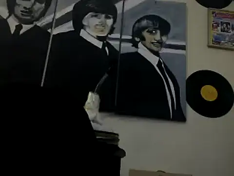 Snapshot of dominatrixabc chatting on 04.29.26 dominatrixabc online show from 04.29.26