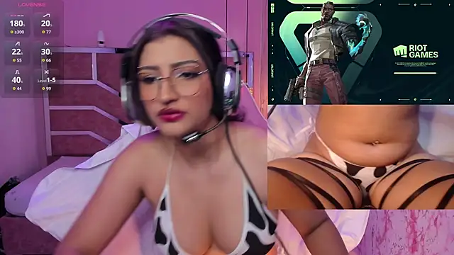 AriaNova  online show from 11.10.25