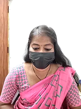Snapshot of tamil_Sigappu_Roja chatting on 06.18.26 tamil Sigappu Roja online show from 06.18.26