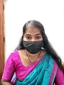 Snapshot of tamil_Sigappu_Roja chatting on 06.20.26 tamil Sigappu Roja online show from 06.20.26