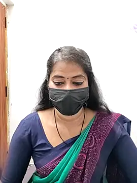Snapshot of tamil_Sigappu_Roja chatting on 07.10.26 tamil Sigappu Roja online show from 07.10.26