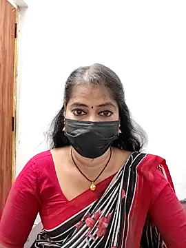 Snapshot of tamil_Sigappu_Roja chatting on 07.20.26 tamil Sigappu Roja online show from 07.20.26