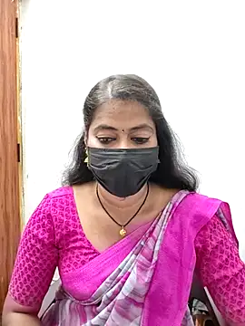 Snapshot of tamil_Sigappu_Roja chatting on 07.21.26 tamil Sigappu Roja online show from 07.21.26