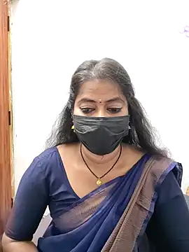 Snapshot of tamil_Sigappu_Roja chatting on 07.23.26 tamil Sigappu Roja online show from 07.23.26