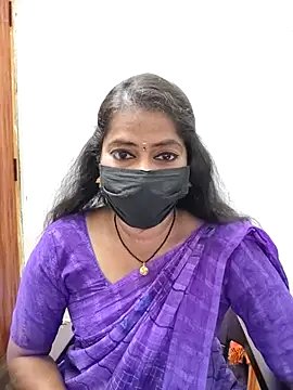 Snapshot of tamil_Sigappu_Roja chatting on 07.31.26 tamil Sigappu Roja online show from 07.31.26