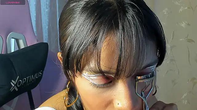 MelanyOconner online show from 09.26.25