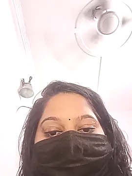 Snapshot of Cute_Avni99 chatting on 09.27.25 Cute Avni99 online show from 09.27.25