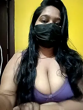 Snapshot of Cute_Avni99 chatting on 12.17.25 Cute Avni99 online show from 12.17.25