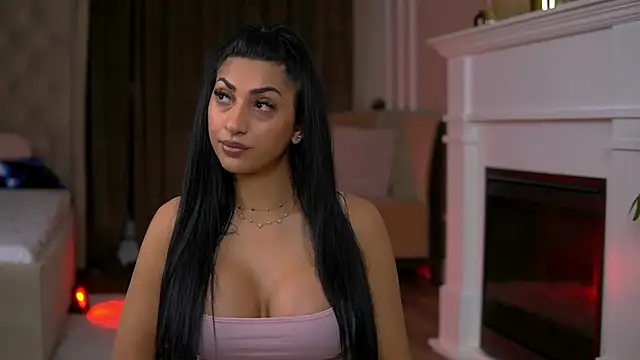 EmaHallee online show from 02.11.26