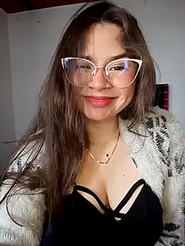 Isa Acosta online show from 09.17.25