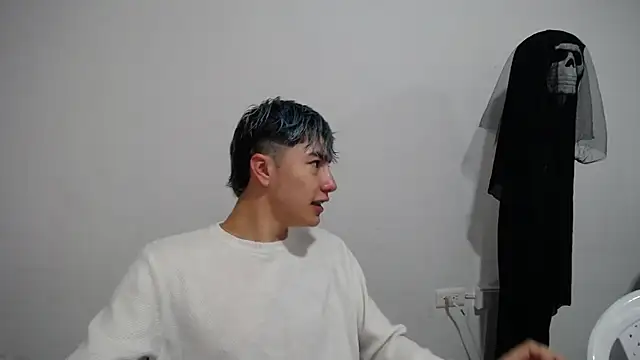 AlexanderCollman online show from 10.13.25