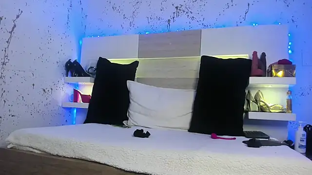 Snapshot of JaddeWalker chatting on 03.18.26 JaddeWalker online show from 03.18.26