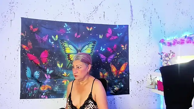 Snapshot of JaddeWalker chatting on 04.16.26 JaddeWalker online show from 04.16.26