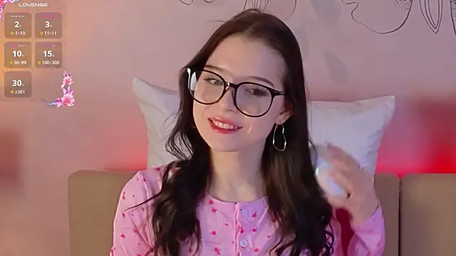 Snapshot of Angel__Rosse chatting on 02.05.26 Angel Rosse online show from 02.05.26
