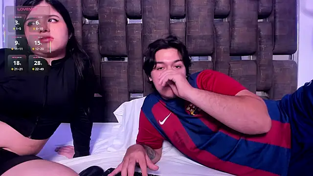 EmilyANDrew  online show from 10.15.25