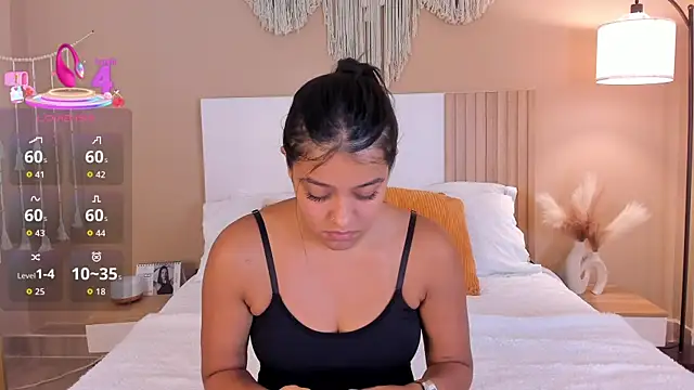 Snapshot of Camila_Bustamante chatting on 04.22.26 Camila Bustamante online show from 04.22.26