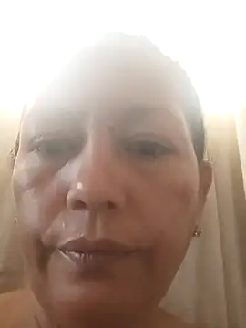 marinita13 online show from 10.16.25