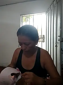 marinita13 online show from 11.19.25