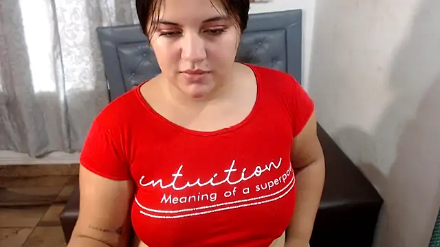 Snapshot of sarah_aguilar chatting on 07.02.26 sarah aguilar online show from 07.02.26
