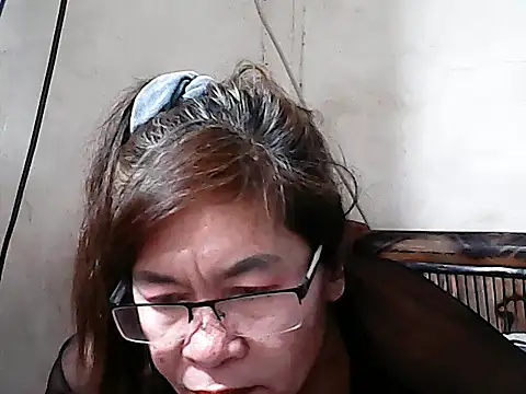Snapshot of Hottestsexxy_Elynnn chatting on 06.03.26 Hottestsexxy Elynnn online show from 06.03.26