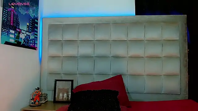 Snapshot of AmazingMistressNathy chatting on 04.23.26 AmazingMistressNathy online show from 04.23.26