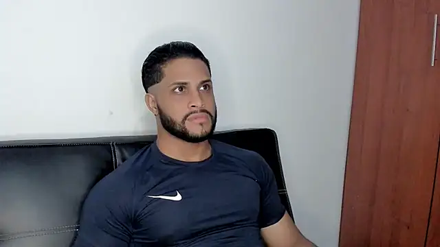 Pier Simons online show from 10.26.25