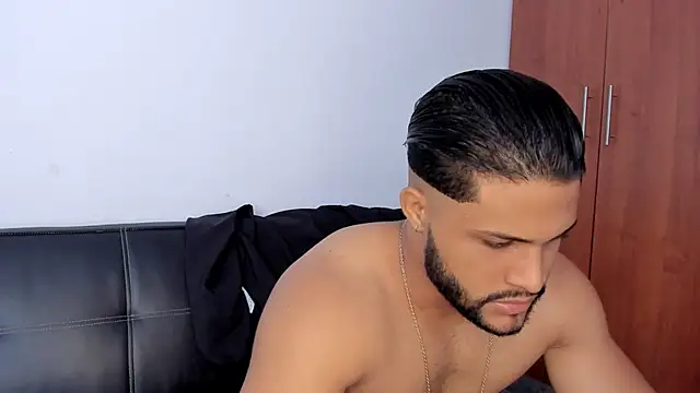 Pier Simons online show from 11.01.25