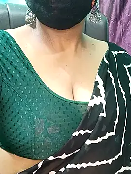 Snapshot of Bhanu-Sharma chatting on 07.23.26 Bhanu-Sharma online show from 07.23.26