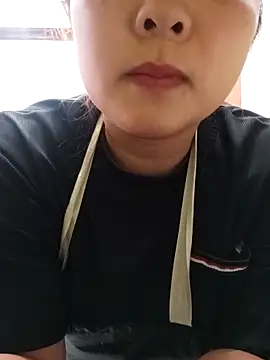 Snapshot of kute_sex chatting on 09.16.25 kute sex online show from 09.16.25