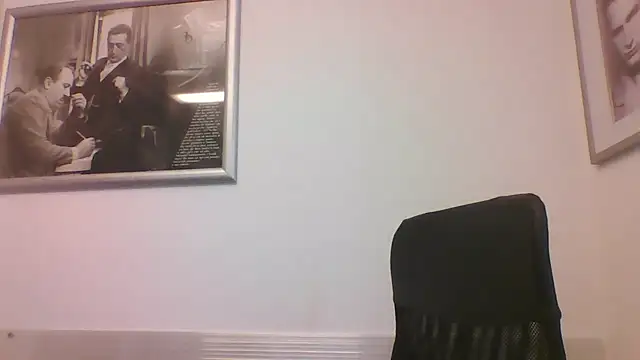 Snapshot of FROCETTO93 chatting on 04.14.26 FROCETTO93 online show from 04.14.26