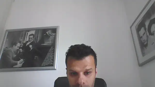 Snapshot of FROCETTO93 chatting on 05.12.26 FROCETTO93 online show from 05.12.26