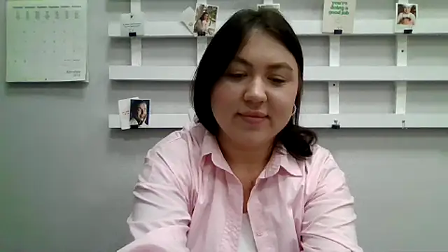 LoveNugget online show from 10.10.25