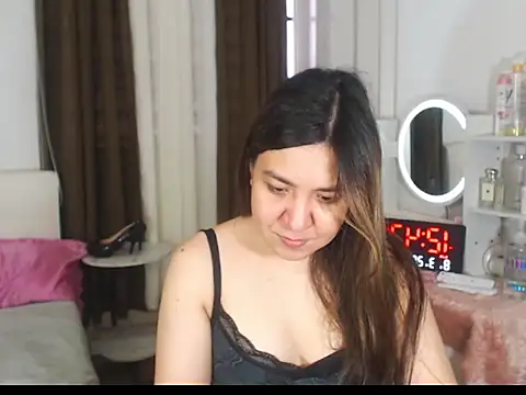 stellahugeX online show from 03.08.26