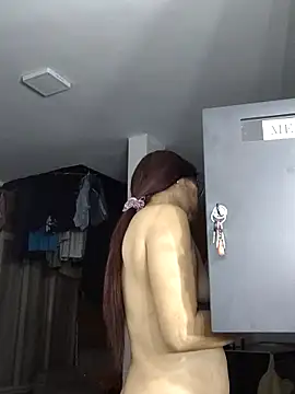 Snapshot of Merybeks chatting on 03.13.26 Merybeks online show from 03.13.26