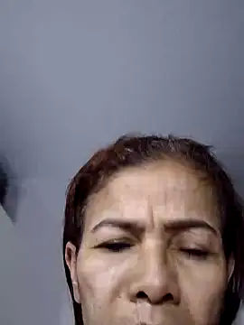 Snapshot of Merybeks chatting on 03.18.26 Merybeks online show from 03.18.26