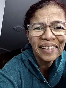 Snapshot of Merybeks chatting on 04.07.26 Merybeks online show from 04.07.26