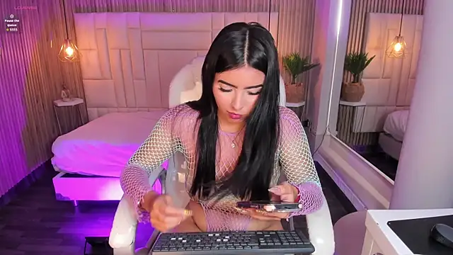 LovelyEyesx online show from 02.05.26